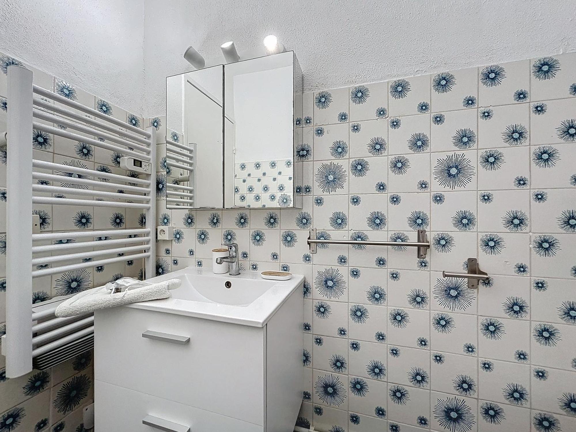 Studio Cosy - Balcon - Wifi - Free Parking Нарбонна Экстерьер фото